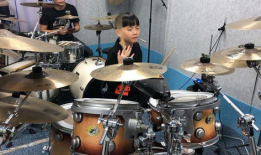 架子鼓表演视频