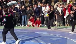 nba篮球比赛视频,视频回顾巅峰对决瞬间