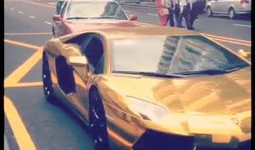 豪车视频,豪车视频中的极致驾驭体验