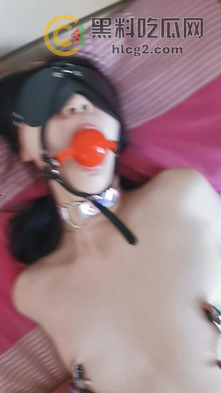 上海财经女大学生「丁一卓」白天乖巧，夜晚转变为性感小母狗！长腿美貌大揭秘-19