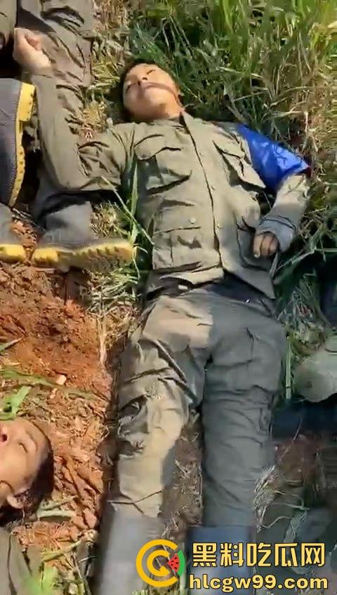 哥伦比亚武装冲突，现场死伤无数遍地尸体， 上万人流离失所!总统宣布: 进入紧急状态!-7